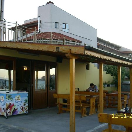 Barex Family Hotel Sozopol Exterior photo