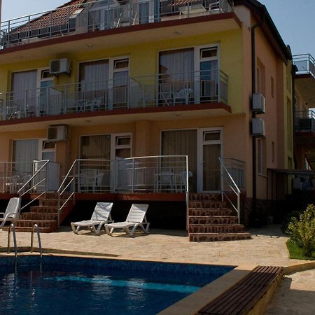 Barex Family Hotel Sozopol Exterior photo
