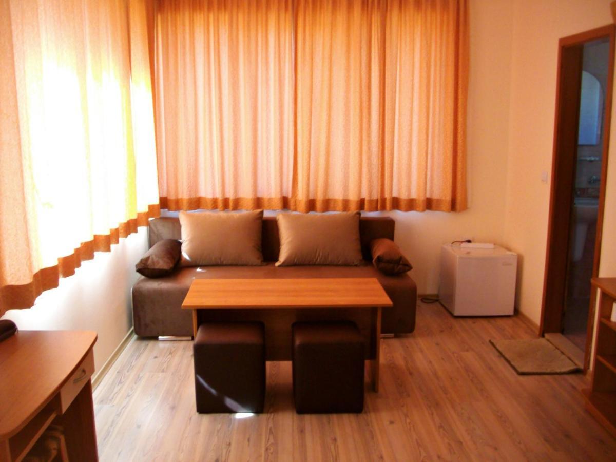 Barex Family Hotel Sozopol Exterior photo